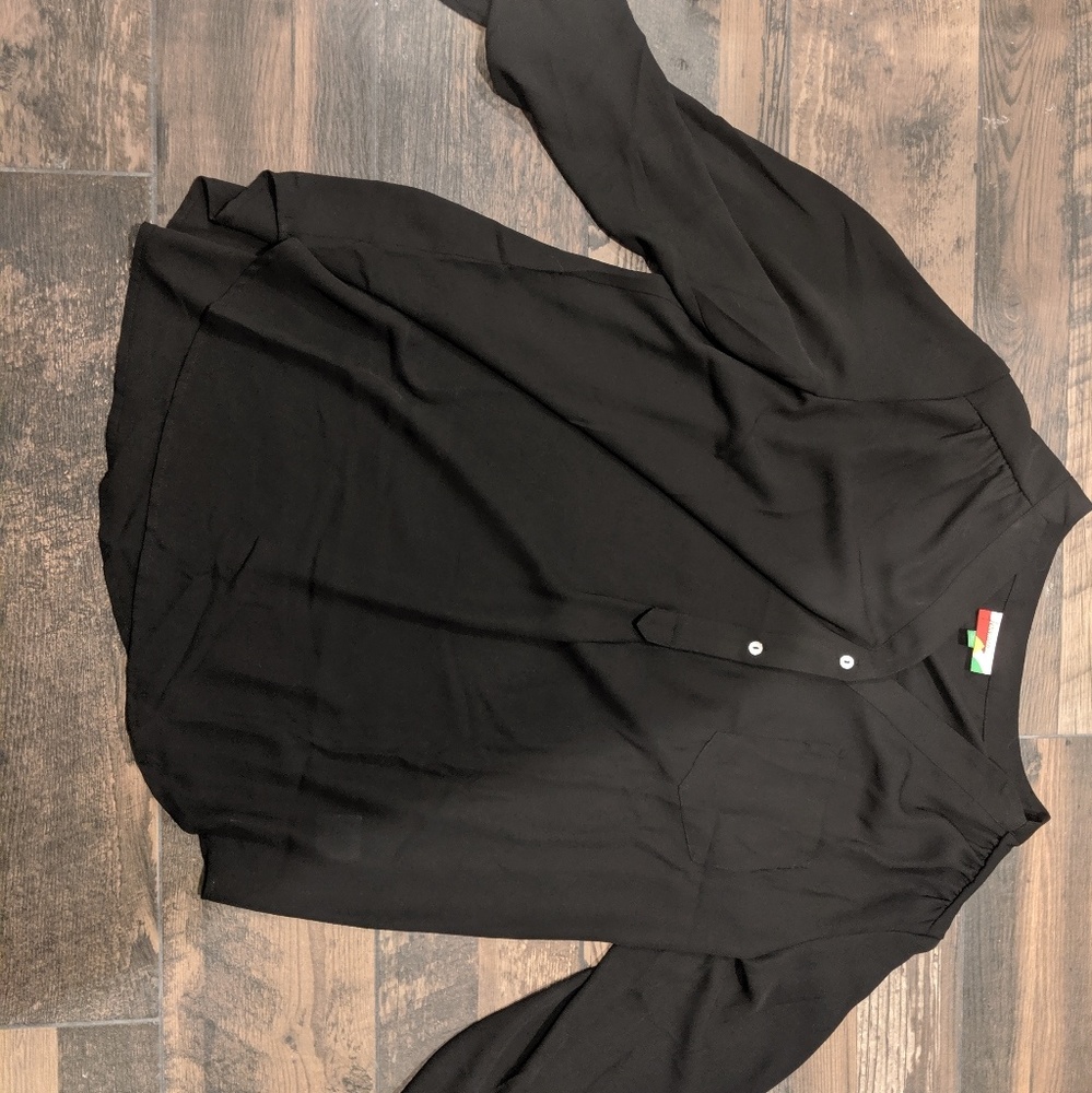 Black tunic by Fervor